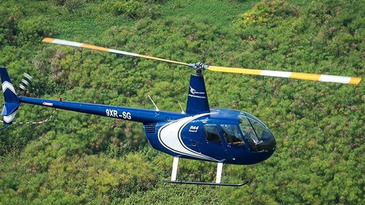 luxury fly-in safari